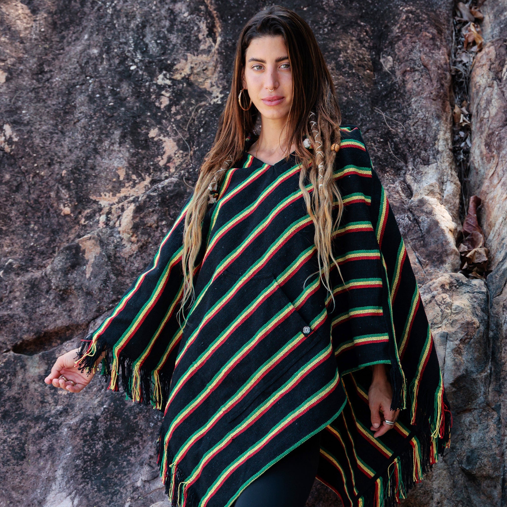 Baja Poncho Reggae Look – Rastafaria Kleidung, Hippie Style
